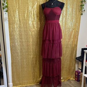 Elegant Burgundy Tiered Maxi Dress